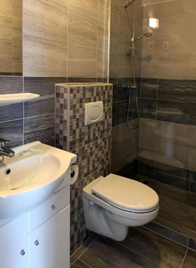 Hotel Aqua Комаром Екстер'єр фото